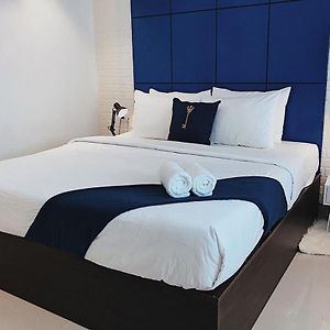 Lucia Beach Hotel